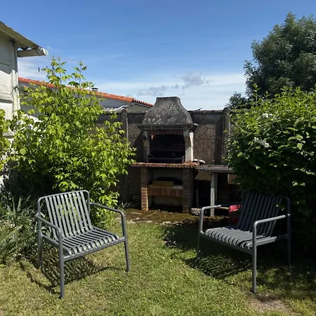 Chez Camille